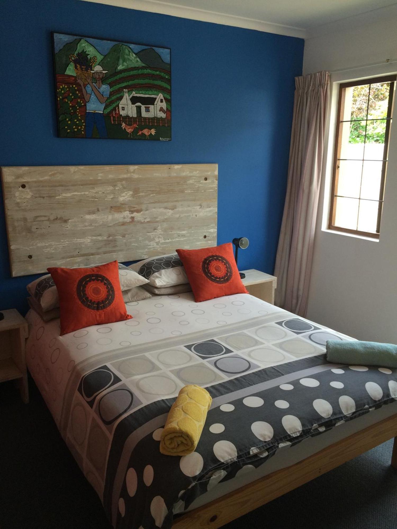 Hermanus Backpackers & Budget Accommodation Bilik gambar