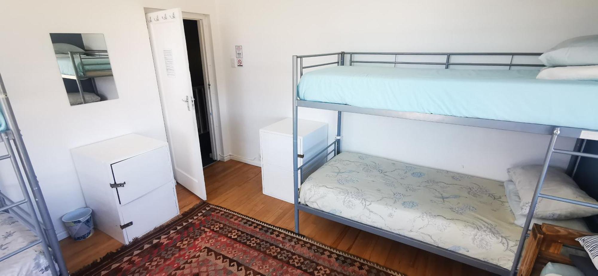 Hermanus Backpackers & Budget Accommodation Luaran gambar